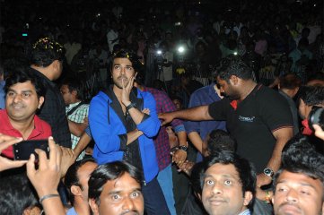 Yevadu Trailer Launch at Sandhya 70MM